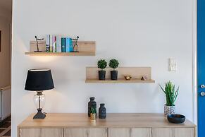 Nima's Beach Apartment