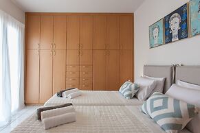 Nima's Beach Apartment