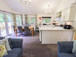 Forest Pines Lodge
