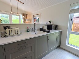 Wansfell Retreat Lodge