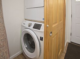 West Vail Riverfront Lodging, Colorado