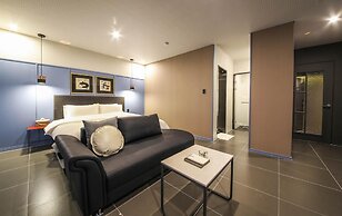 Gupo Brown-Dot Hotel