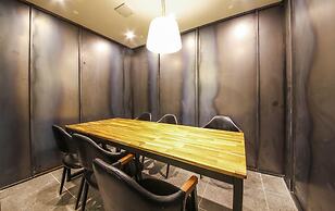 Gupo Brown-Dot Hotel