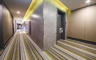 Gupo Brown-Dot Hotel