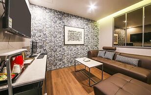 Gupo Brown-Dot Hotel