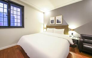 Gupo Brown-Dot Hotel