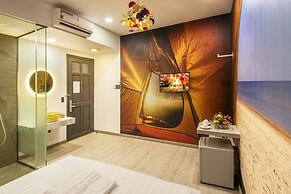 Eros Hotel 2 - Love Hotel