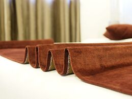 Twins Downtown Hotel