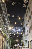 Twins Downtown Hotel