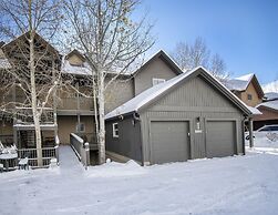 Canyon Run I-203 2 Bedroom Condo by RedAwning