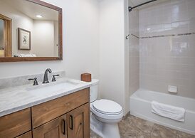 Canyon Run I-203 2 Bedroom Condo by RedAwning