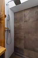 Old Town Basztowa Apartment by Renters