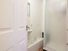 Short Term Shared R&R In Chorlton