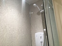 Short Term Shared R&R In Chorlton