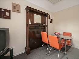 Short Term Shared R&R In Chorlton