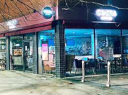 Short Term Shared R&R In Chorlton