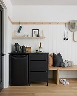 Somewhere Inn Calabogie