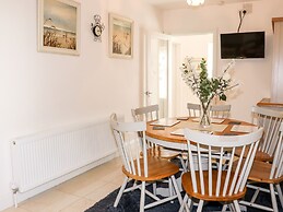 Lane Cottage