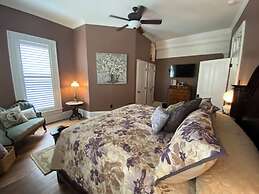 Belle Louise Historic Guest House