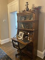 Belle Louise Historic Guest House
