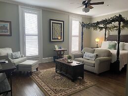 Belle Louise Historic Guest House