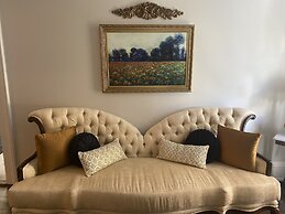 Belle Louise Historic Guest House