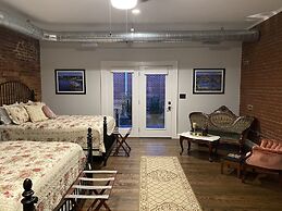 Belle Louise Historic Guest House