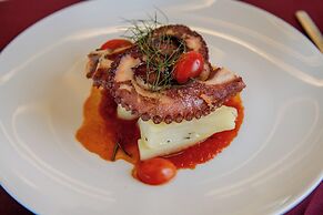 Hacienda Samana Bay Hotel & Residence