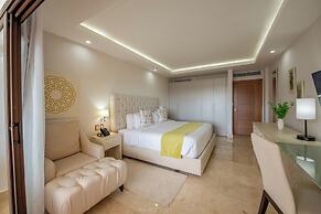 Hacienda Samana Bay Hotel & Residence