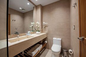 Hacienda Samana Bay Hotel & Residence