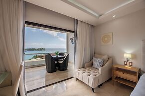 Hacienda Samana Bay Hotel & Residence