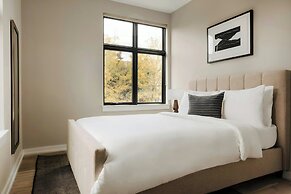 Sonder by Marriott Bonvoy The Edison Apartments Old City