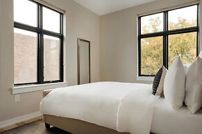 Sonder by Marriott Bonvoy The Edison Apartments Old City