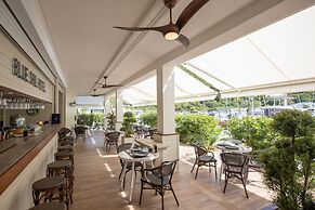 Blue Sail Hotel SXM