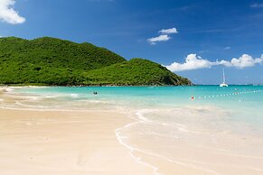 Blue Sail Hotel SXM