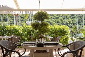 Blue Sail Hotel SXM