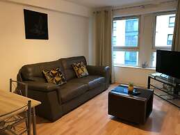 Apex Wallace Street Apt With Free Parking