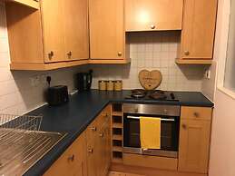 Apex Wallace Street Apt With Free Parking