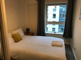 Apex Wallace Street Apt With Free Parking