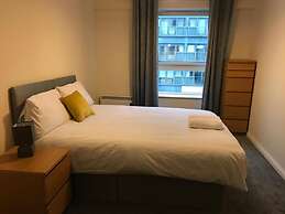 Apex Wallace Street Apt With Free Parking