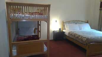 Lalazar Family Resort