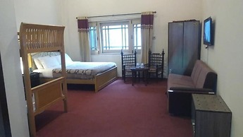 Lalazar Family Resort