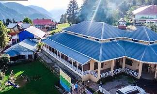 Lalazar Family Resort