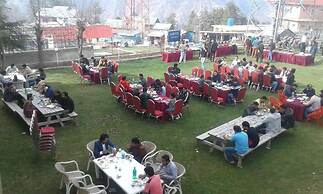 Lalazar Family Resort