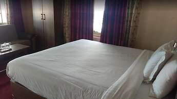 Lalazar Family Resort