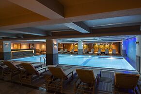 Windsor Hotel & Convention Center