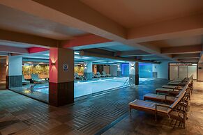 Windsor Hotel & Convention Center