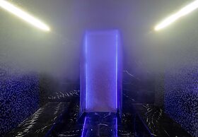 Windsor Hotel & Convention Center