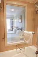 Windsor Hotel & Convention Center