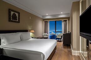 Windsor Hotel & Convention Center